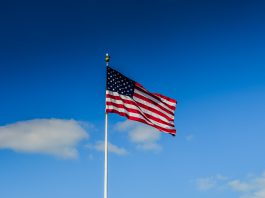 Como investir na bolsa americana: saiba quais são as opções